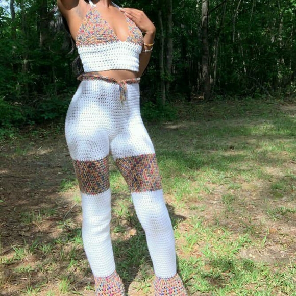 Women Athletic Apparel - Picture 1 of 3